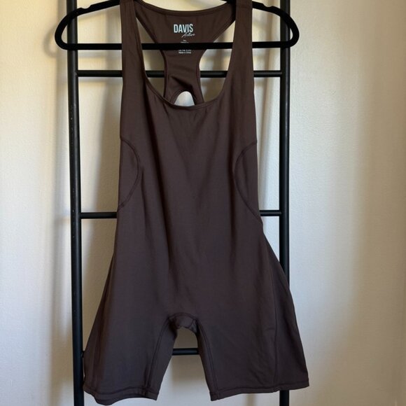 Davis Active Tank Romper Brown M/L - Picture 4 of 7